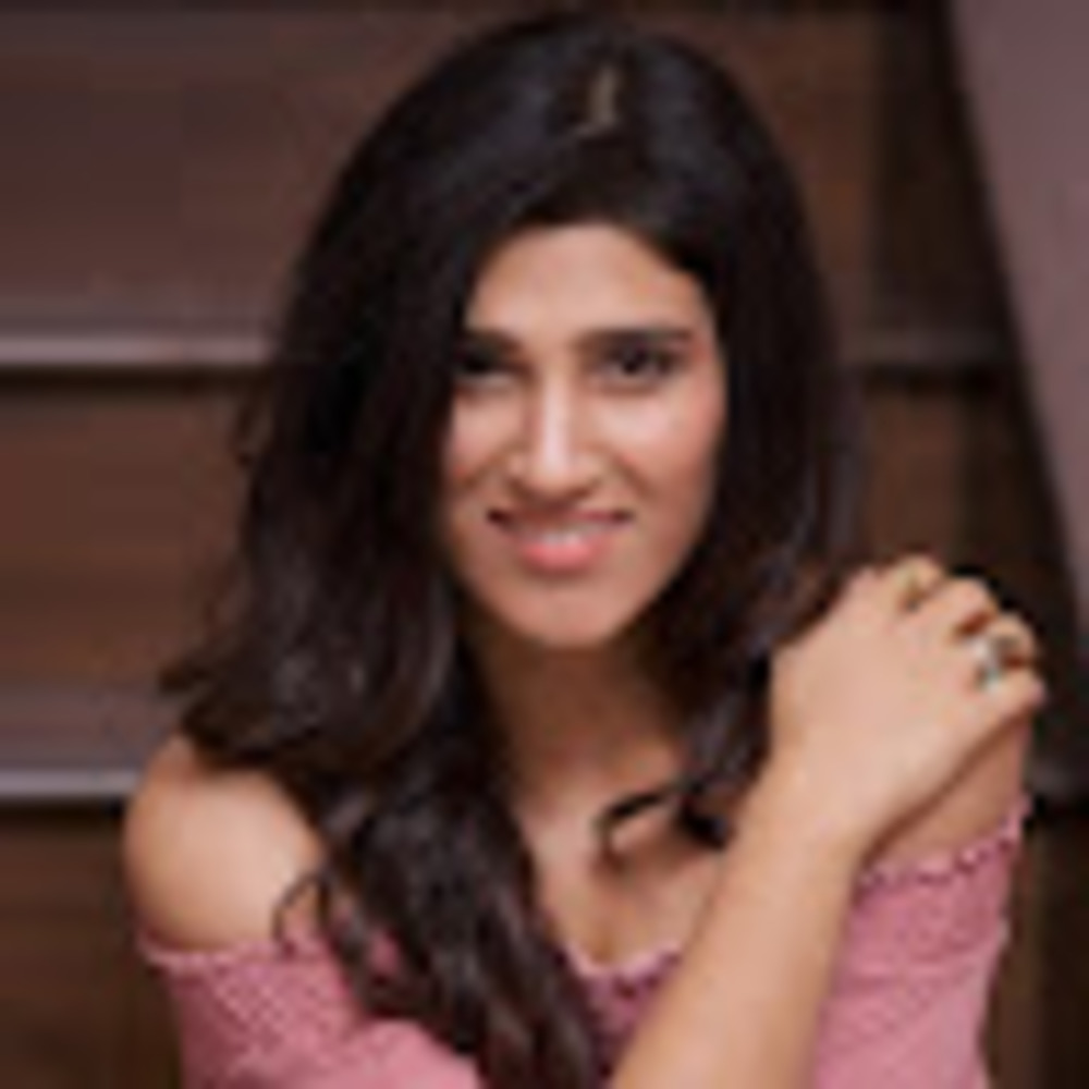 Meet your Posher, Shashaa